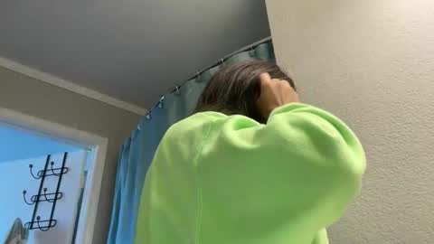 Amy Smilez online show from 03-19-26, 01:48