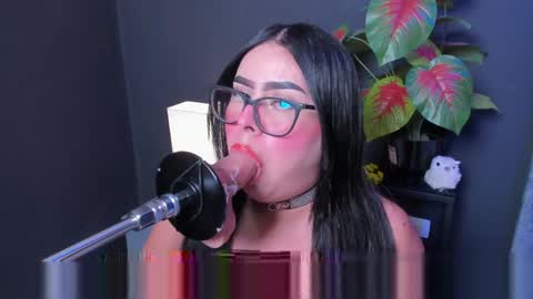 amywhitte_ online show from 04-05-26, 03:47