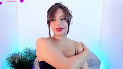 Snapshot of ana__victoria chatting on 06-14-26, 09:17 Ana online show from 06-14-26, 09:17