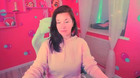 Ana online show from 05-25-26, 01:06