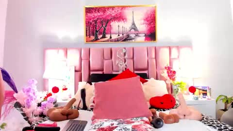 Snapshot of anaa_bellaa chatting on 01-16-26, 12:31 anaa_bellaa online show from 01-16-26, 12:31