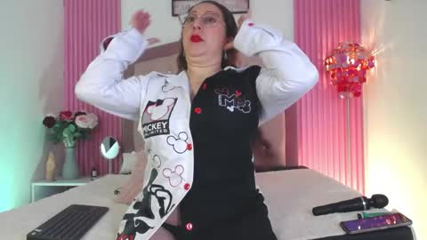 Ana Moon  online show from 04-16-26, 04:24