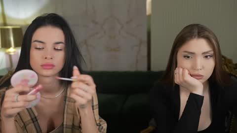 Sweet girls online show from 05-13-26, 07:28