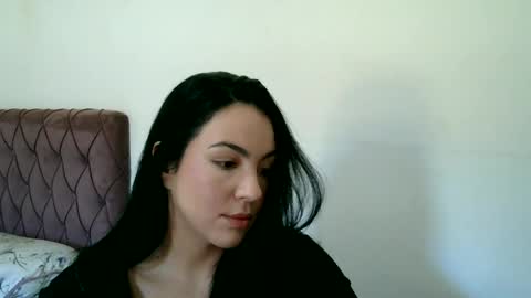 Snapshot of anabelenogueira1 chatting on 06-18-26, 03:38 anabelenogueira1 online show from 06-18-26, 03:38