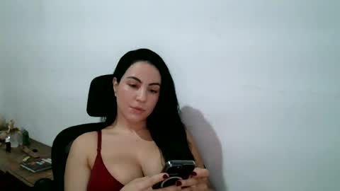 Snapshot of anabelenogueira1 chatting on 07-26-26, 10:49 anabelenogueira1 online show from 07-26-26, 10:49