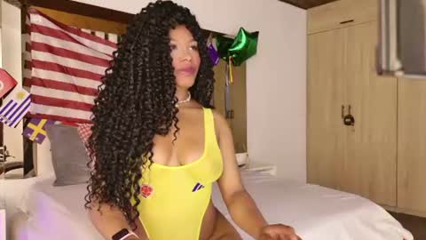 Snapshot of anabella_london chatting on 07-06-26, 11:07 Anabella online show from 07-06-26, 11:07