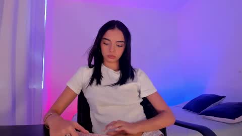 ANABEL WOLF  online show from 03-01-25, 08:21