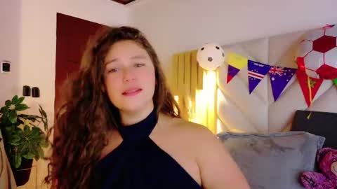 Snapshot of anaise_latif chatting on 07-01-26, 11:34 Anaise online show from 07-01-26, 11:34