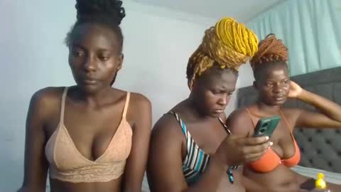 Analeia online show from 01-22-25, 01:53