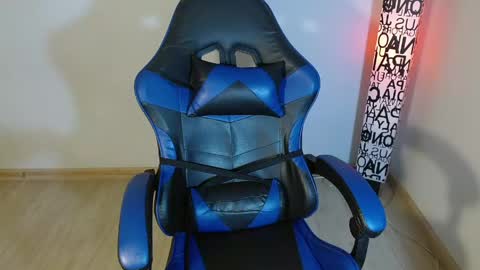 ana 3 online show from 04-13-26, 01:33