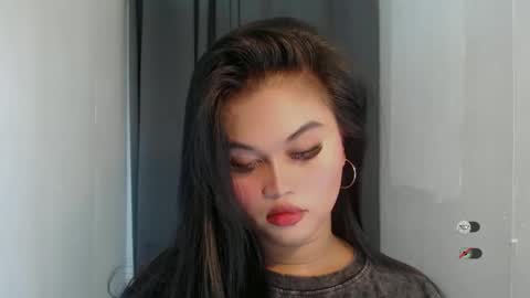 Snapshot of anaruru_ chatting on 04-04-26, 01:52 ANA online show from 04-04-26, 01:52