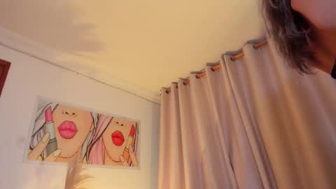 Ana online show from 10-31-25, 08:10