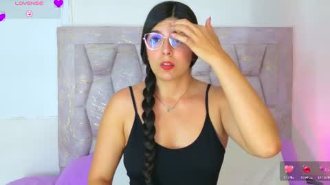 Snapshot of anastaciablake chatting on 07-22-26, 03:20 Anastacia online show from 07-22-26, 03:20
