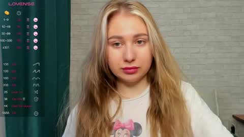anna online show from 06-09-26, 02:01