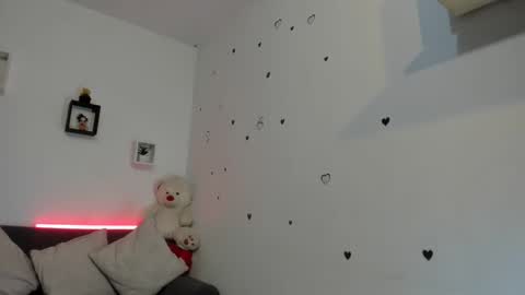 anastasia online show from 01-18-26, 01:20