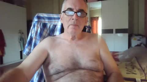 Snapshot of andaman58 chatting on 07-18-26, 11:03 andaman58 online show from 07-18-26, 11:03