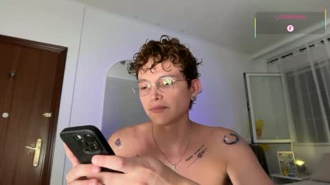 Snapshot of anddres_boss chatting on 06-06-26, 07:40 Tell Me ANDRESS ----- online show from 06-06-26, 07:40