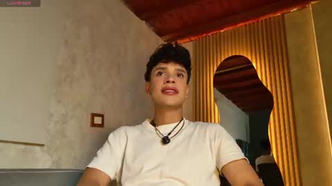 Snapshot of ander_ashford77 chatting on 06-11-26, 12:36 Ander online show from 06-11-26, 12:36