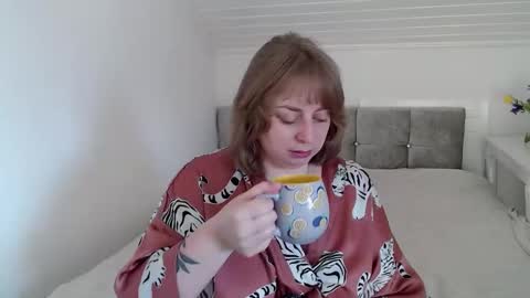 Snapshot of andorphina chatting on 02-24-26, 10:35 Andorphin online show from 02-24-26, 10:35