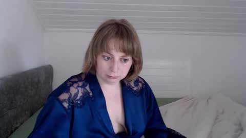 Snapshot of andorphina chatting on 03-27-26, 07:47 Andorphin online show from 03-27-26, 07:47