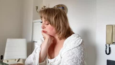 Snapshot of andorphina chatting on 07-04-26, 02:45 Andorphin online show from 07-04-26, 02:45