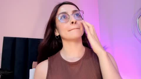 Andra Cyrus online show from 04-09-26, 06:19