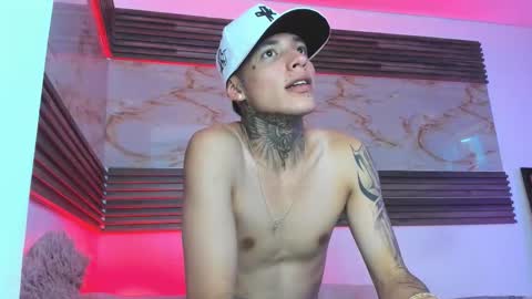 Snapshot of andrees_s chatting on 01-12-26, 01:55 andrees_s online show from 01-12-26, 01:55