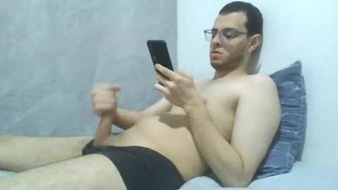 andres129494 online show from 04-14-26, 02:06