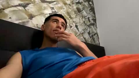andres28413017 online show from 09-17-25, 07:04