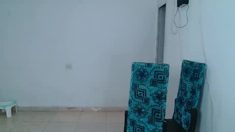 Snapshot of andres_santos777 chatting on 04-11-26, 11:53 andres_santos777 online show from 04-11-26, 11:53