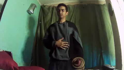 andrescaraballo18 online show from 11-10-25, 03:16