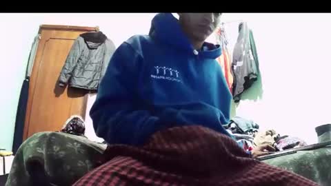 andrescaraballo18 online show from 04-20-26, 05:10