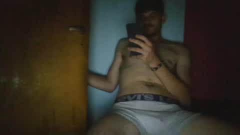 Snapshot of andrescitomessi chatting on 12-25-24, 07:46 FLACO online show from 12-25-24, 07:46