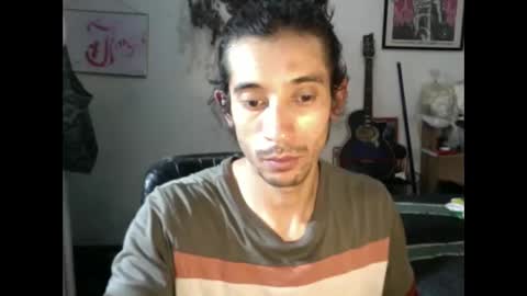 Snapshot of andresdelews chatting on 05-11-26, 04:07 Delews online show from 05-11-26, 04:07