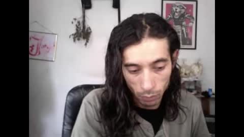 Snapshot of andresdelews chatting on 05-16-26, 05:34 Delews online show from 05-16-26, 05:34