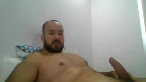 andressx06 online show from 05-08-26, 06:46