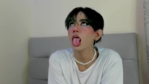 ANDREW independent model online show from 03-22-26, 09:18