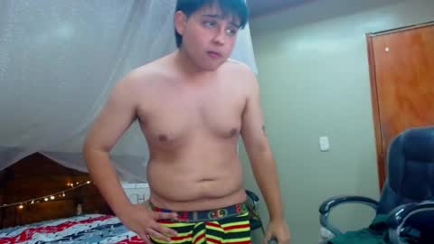 Snapshot of andrewsmile_ chatting on 02-09-25, 03:23 ANDREW online show from 02-09-25, 03:23