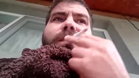 Snapshot of andrey21q chatting on 10-08-25, 06:00 andrey21q online show from 10-08-25, 06:00