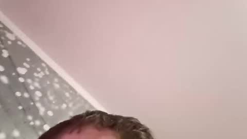 Snapshot of andrey21q chatting on 12-03-25, 05:33 andrey21q online show from 12-03-25, 05:33