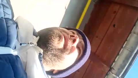 Snapshot of andrey21q chatting on 01-09-26, 11:13 andrey21q online show from 01-09-26, 11:13