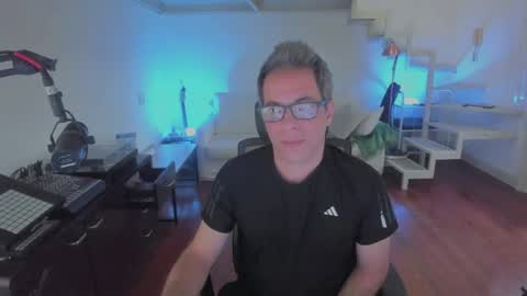 Andrew online show from 04-13-26, 01:49