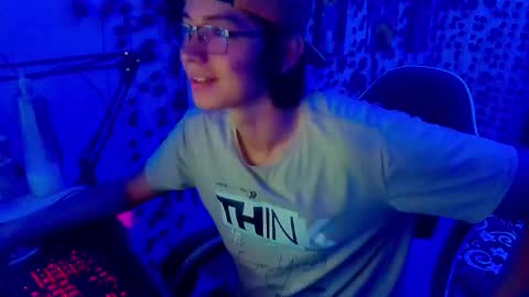 Snapshot of andy_gray01 chatting on 03-18-26, 11:24 Andy Gray online show from 03-18-26, 11:24