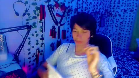 Snapshot of andy_gray01 chatting on 03-19-26, 12:03 Andy Gray online show from 03-19-26, 12:03