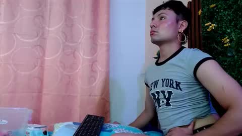 Snapshot of angel666smit chatting on 11-06-25, 07:04 angel online show from 11-06-25, 07:04