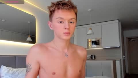 angel_andreww online show from 01-26-25, 12:01