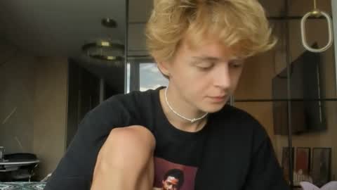 angel_andreww online show from 05-14-26, 10:33
