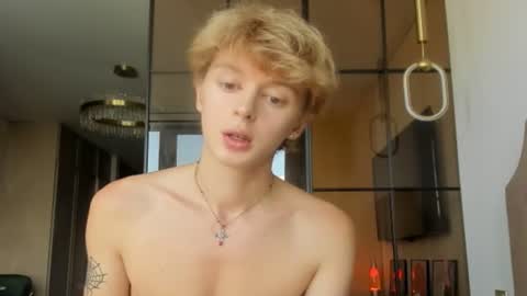 angel_andreww online show from 06-15-26, 11:23