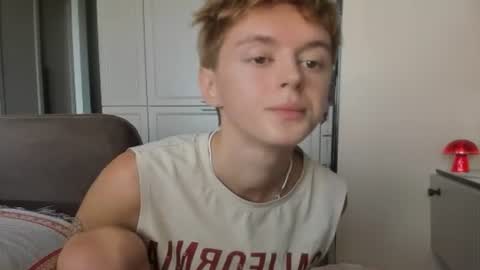 angel_andreww online show from 07-01-26, 10:50