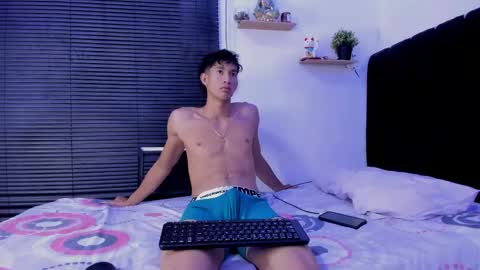 Snapshot of angel_boy0 chatting on 05-14-26, 06:42 angel_boy0 online show from 05-14-26, 06:42